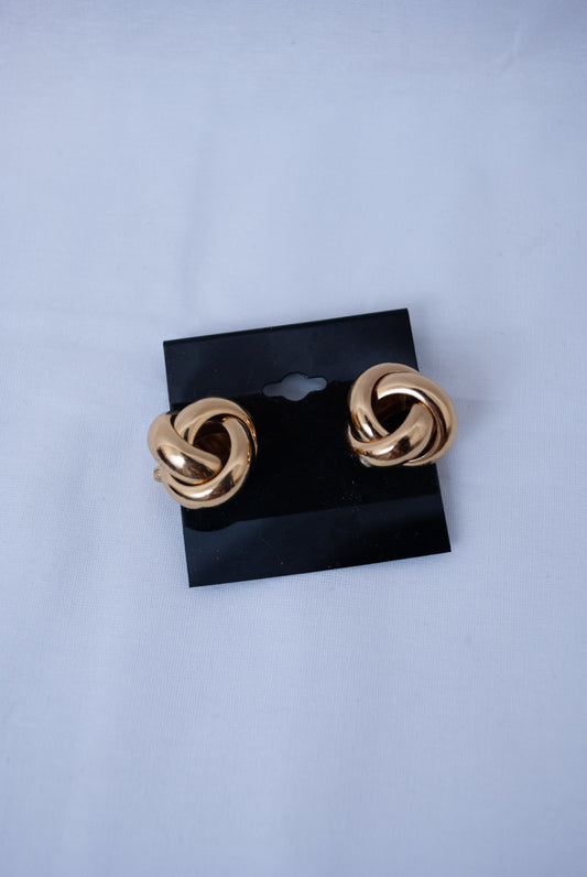 Vintage Gold Knot Clipon Earrings